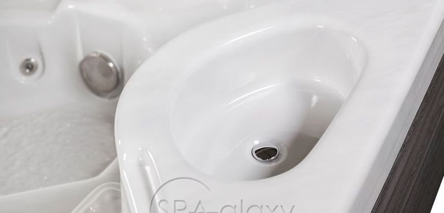 SPA басейн Wellis Holiday Let Spa (Угорщина), 200 х 200 х 87 cm