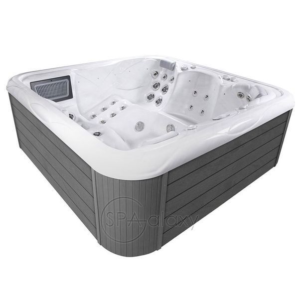 SPA бассейн Wellis Saturn (Венгрия), 230 &times; 230 &times; 88 см