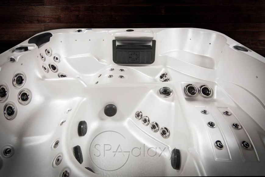 Spa pool Vortex Spas Spectrum (Australia), 230&times;230&times;92 cm