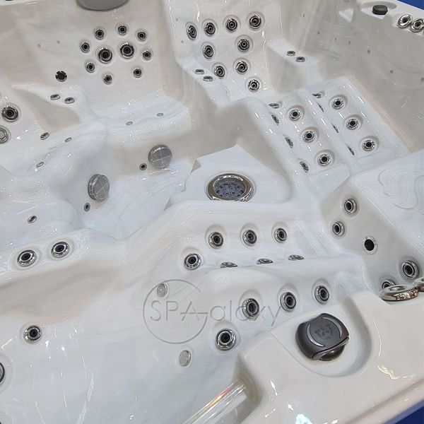 Spa pool Whirlcare K-Luxury Edition Champion (Germany), 236&times;236&times;92 cm