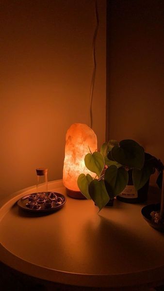 &ldquo;Skelya&rdquo; Himalayan salt lamp 7&ndash;10 kg