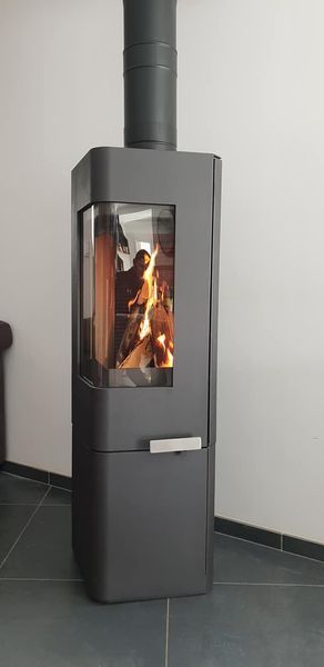 Cast iron stove Invicta MOAI anthracite 6142-44 фото