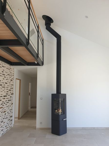 Cast iron stove Invicta MOAI anthracite 6142-44 фото