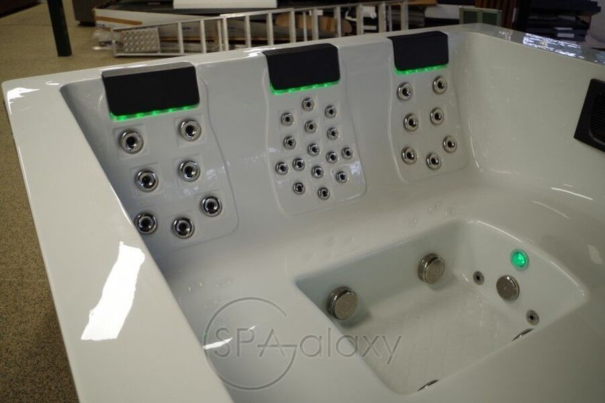 SPA hot tub PassionSpas Serene 6 (Netherlands), 243 x 224 x 93 cm