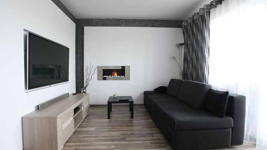 Biokominek Kratki DELTA 2 czarny HORIZONTAL z szybą i certyfikatem TUV