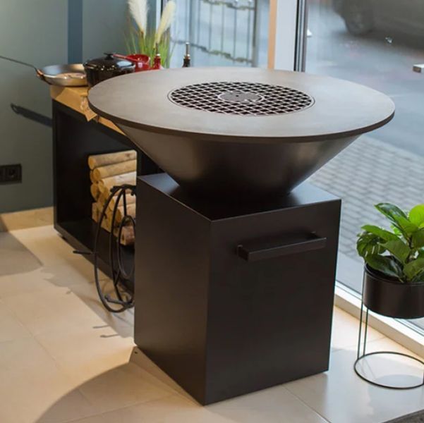 Ahos Grill 36