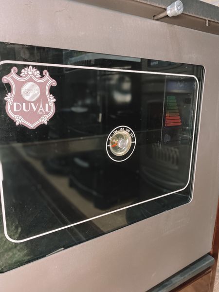 DUVAL EK-4020 Wood-burning stove-kitchen "Euro potbelly stove" with oven ЕК-4020 фото
