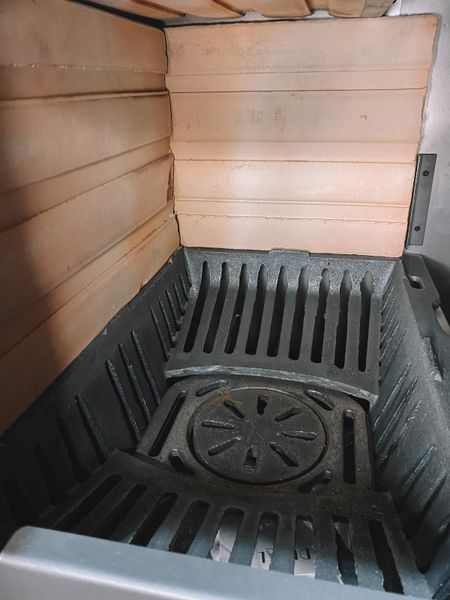DUVAL EK-4020 Wood-burning stove-kitchen "Euro potbelly stove" with oven ЕК-4020 фото